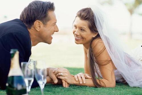 结婚和离婚之间2,从甜蜜婚礼到冷静离婚的蜕变之旅